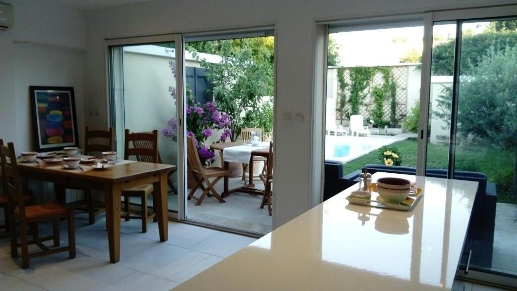 L'Hibiscus Chambre D'Hote Αβινιόν Εξωτερικό φωτογραφία
