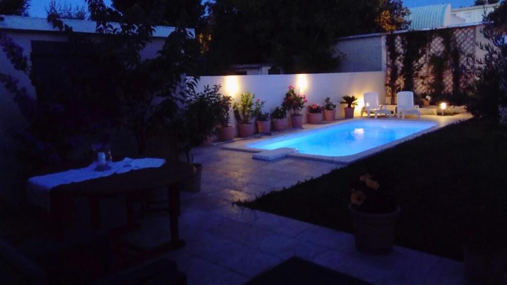 L'Hibiscus Chambre D'Hote Αβινιόν Εξωτερικό φωτογραφία
